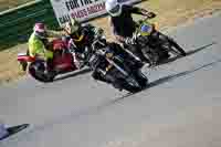 Vintage-motorcycle-club;eventdigitalimages;mallory-park;mallory-park-trackday-photographs;no-limits-trackdays;peter-wileman-photography;trackday-digital-images;trackday-photos;vmcc-festival-1000-bikes-photographs